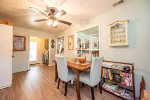 104 Bonita Ave, Galveston, TX 77550 - Photo 13
