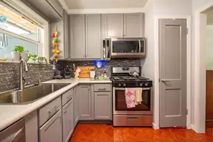 104 Bonita Ave, Galveston, TX 77550 - Photo 7