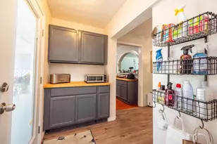 104 Bonita Ave, Galveston, TX 77550 - Photo 11