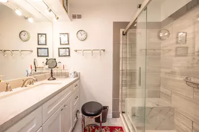 104 Bonita Avenue, Galveston, TX 77550 - Photo 21
