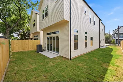 1320 Alexander Street #B, Houston, TX 77008 - Photo 3