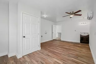 8714 Amblewood Dr, Houston, TX 77099 - Photo 13
