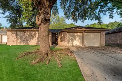 16950 Gleneagle Drive N, Conroe, TX 77385 - Photo 1