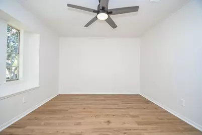 7703 Braesridge Court, Houston, TX 77071 - Photo 21