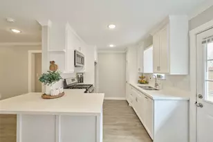 309 S Magnolia St, Tomball, TX 77375 - Photo 13