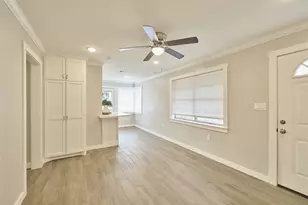 309 S Magnolia St, Tomball, TX 77375 - Photo 7