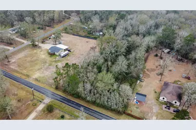 903 Harold Street, Dayton, TX 77535 - Photo 7