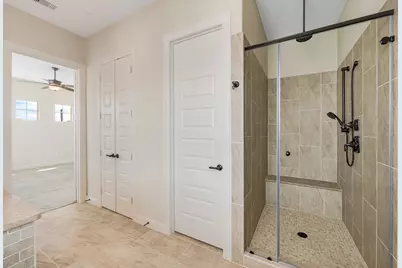 4003 Beacon Fisher Drive, Houston, TX 77018 - Photo 9