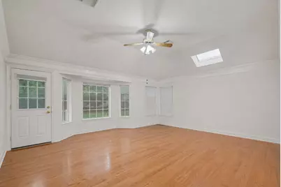 911 Lake Country Drive, Seabrook, TX 77586 - Photo 13