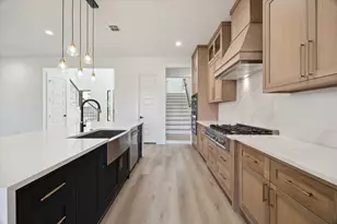 15418 Jersey Dr, Jersey Village, TX 77040 - Photo 7