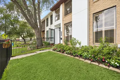 4520 Dickson Street, Houston, TX 77007 - Photo 3
