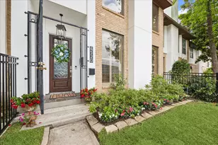 4520 Dickson St, Houston, TX 77007 - Photo 1