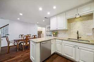 4520 Dickson St, Houston, TX 77007 - Photo 9