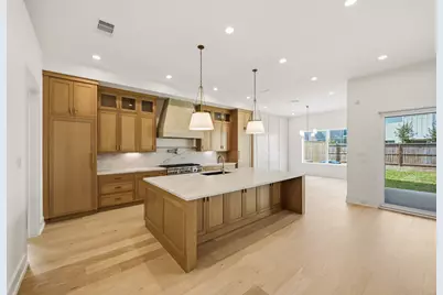 715 Merrill Street, Houston, TX 77009 - Photo 11