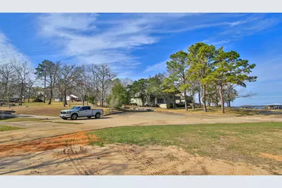 160 Lake Oaks Boulevard, Coldspring, TX 77331 - Photo 43