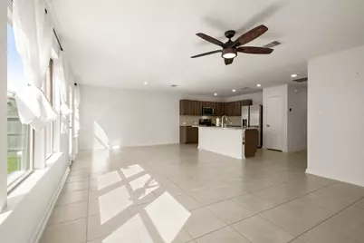 15311 Silver Breeze Lane, Houston, TX 77044 - Photo 11