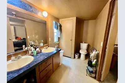 410 Travis, Richmond, TX 77469 - Photo 5
