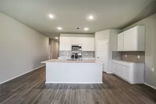 516 Deep Sands Dr, Waller, TX 77484 - Photo 9