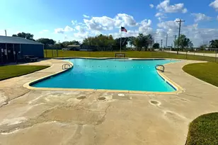 115 Grand Oak 2, Palacios, TX 77465 - Photo 17