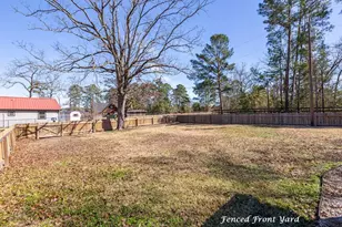 195 Lakeside Dr, Zavalla, TX 75980 - Photo 43