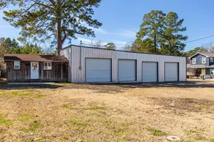 195 Lakeside Dr, Zavalla, TX 75980 - Photo 33