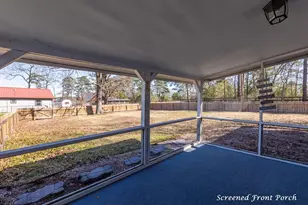 195 Lakeside Dr, Zavalla, TX 75980 - Photo 25