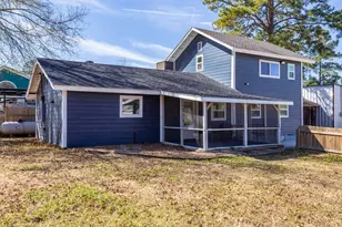 195 Lakeside Dr, Zavalla, TX 75980 - Photo 37
