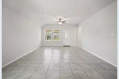 8915 English Manor Drive, Cypress, TX 77433 - Photo 13