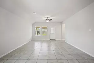 8915 English Manor Dr, Cypress, TX 77433 - Photo 13