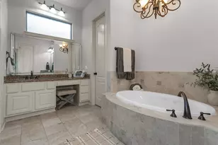 114 S Knights Crossing Dr, The Woodlands, TX 77382 - Photo 23