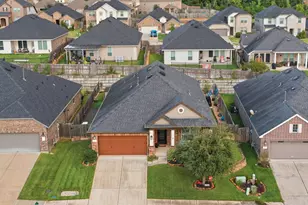 446 Westlake Lndg, Conroe, TX 77304 - Photo 33