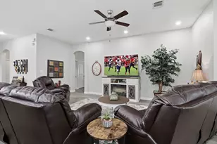 446 Westlake Lndg, Conroe, TX 77304 - Photo 15