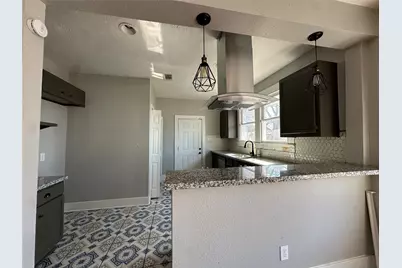 9405 Ashville Drive, Houston, TX 77051 - Photo 11