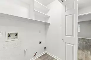622 Oak Briar Dr, Kemah, TX 77565 - Photo 13