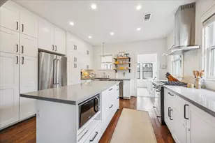 1705 California St, Houston, TX 77006 - Photo 11