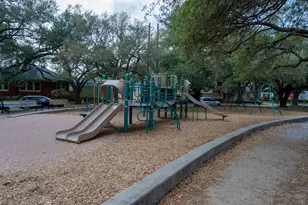 1705 California St, Houston, TX 77006 - Photo 27