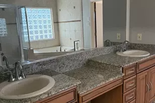 923 W 41st St, Houston, TX 77018 - Photo 11