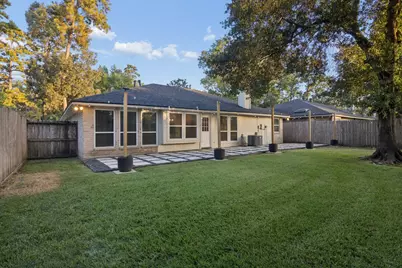2903 Parkwood Manor Drive, Houston, TX 77339 - Photo 27