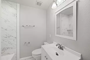 4926 Hull St, Houston, TX 77021 - Photo 9