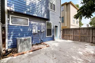 612 W 27th St, Houston, TX 77008 - Photo 33