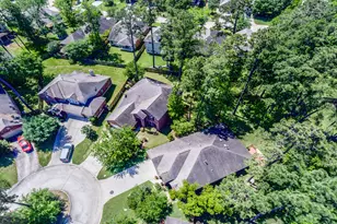 14 Harbinger Ct, The Woodlands, TX 77382 - Photo 33