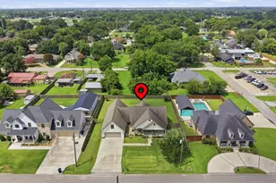 613 N 13th St, Nederland, TX 77627 - Photo 27