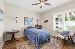 613 N 13th St, Nederland, TX 77627 - Photo 23