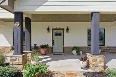 613 N 13th Street, Nederland, TX 77627 - Photo 3