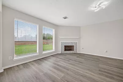 6915 Great Oaks Shadow Drive, Houston, TX 77083 - Photo 3
