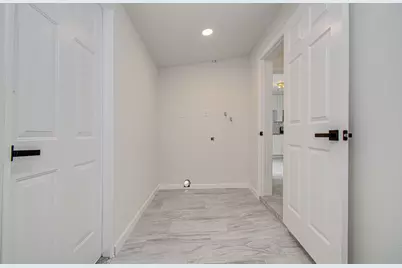 1100 Cowan Avenue, Conroe, TX 77301 - Photo 19