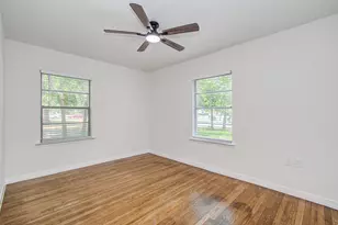1100 Cowan Ave, Conroe, TX 77301 - Photo 29