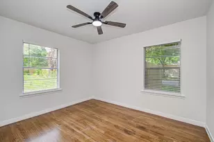 1100 Cowan Ave, Conroe, TX 77301 - Photo 23