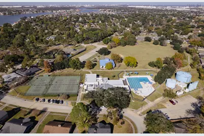 326 Bayou View Drive, El Lago, TX 77586 - Photo 5