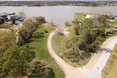 326 Bayou View Drive, El Lago, TX 77586 - Photo 39